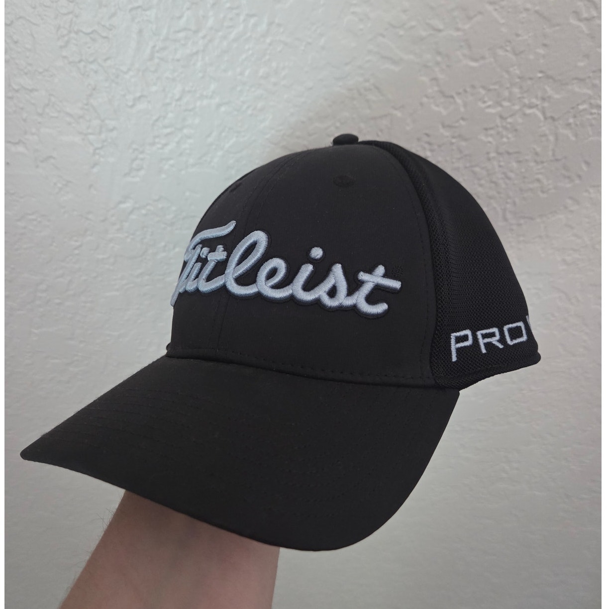 Titleist Tour Performance Golf Hat Fj Prov1 Mens Size M/L Black White Fitted — image 7 of 8